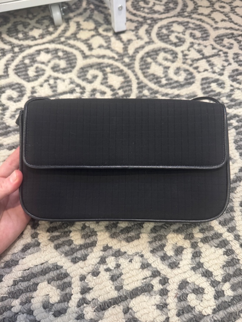 Jax Black Crossbody Bag - Classic Everyday Carry-made in Canada 🇨🇦